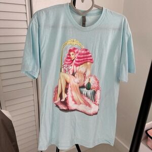 Next level size L Shirt like new